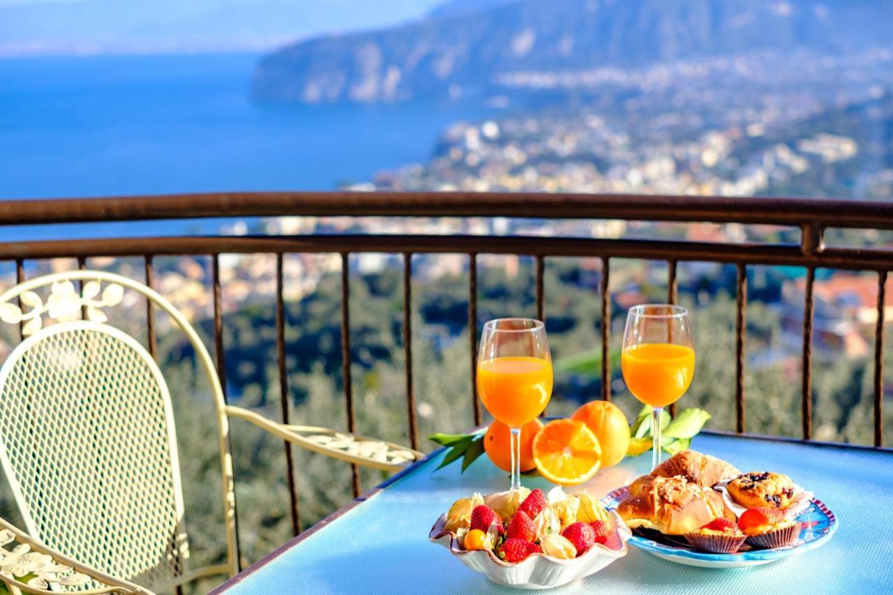 Caruso Private Heated Pool & Sea View Sorrente