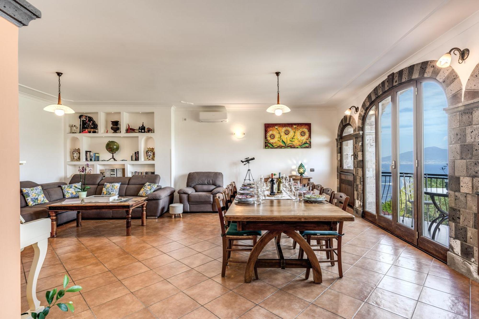 Caruso Private Heated Pool & Sea View Villa *