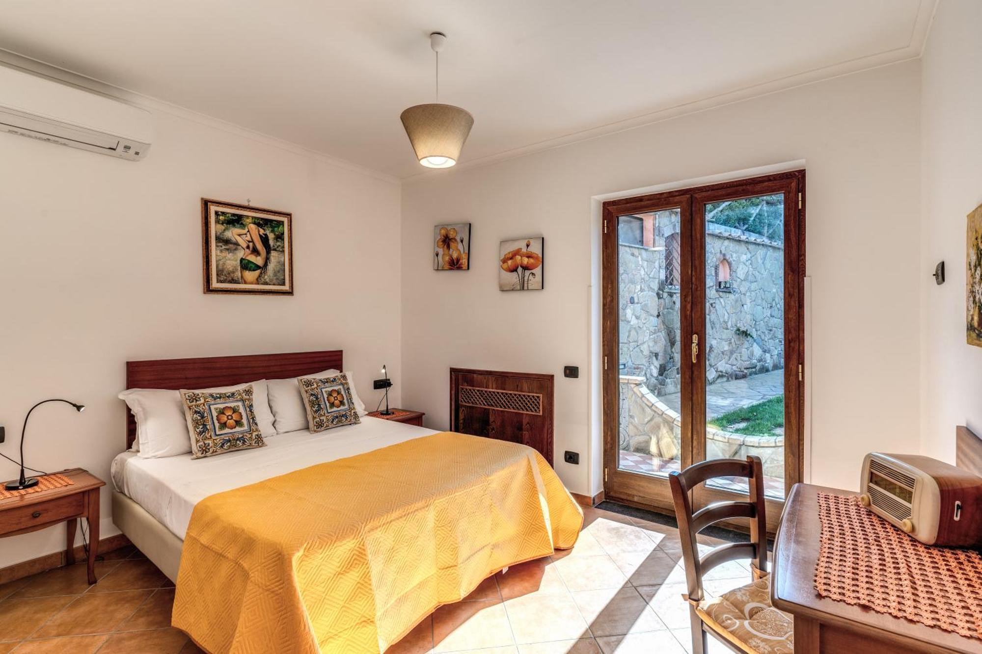 Caruso Private Heated Pool & Sea View Sorrente